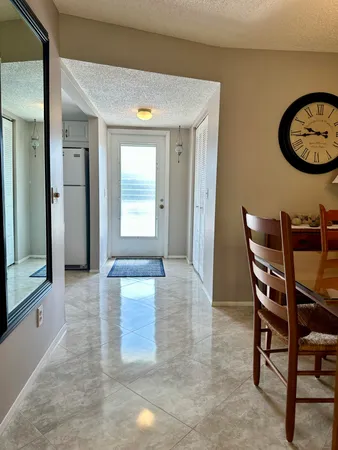 $114,500 | 2950 Southeast Ocean Boulevard, Unit 1306, Stuart, FL 34996