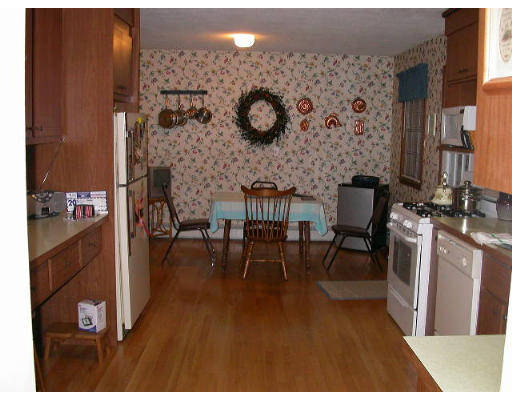 31 Sonning Road Beverly, MA 01915 - Photo 11 of 14 Gallery Image 11