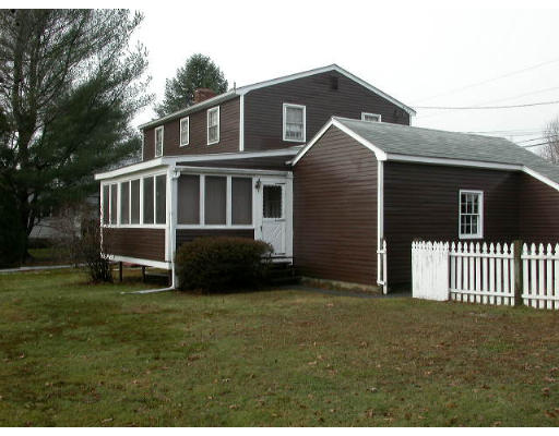 31 Sonning Road Beverly, MA 01915 - Photo 3 of 14 Gallery Image 3