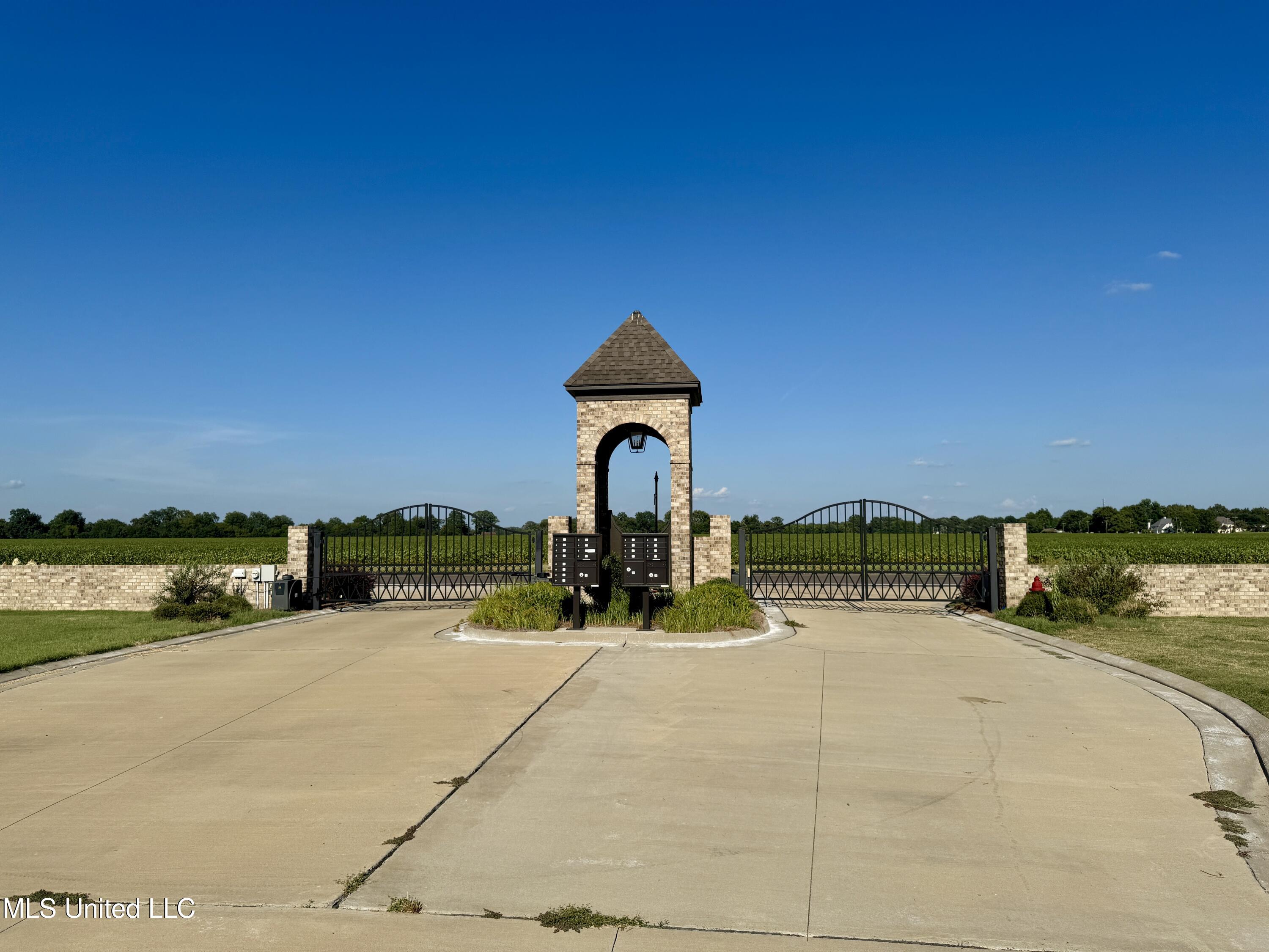 Chatmoss 2nd Cleveland, MS 38732 - Photo 2 of 7 IMG_3659