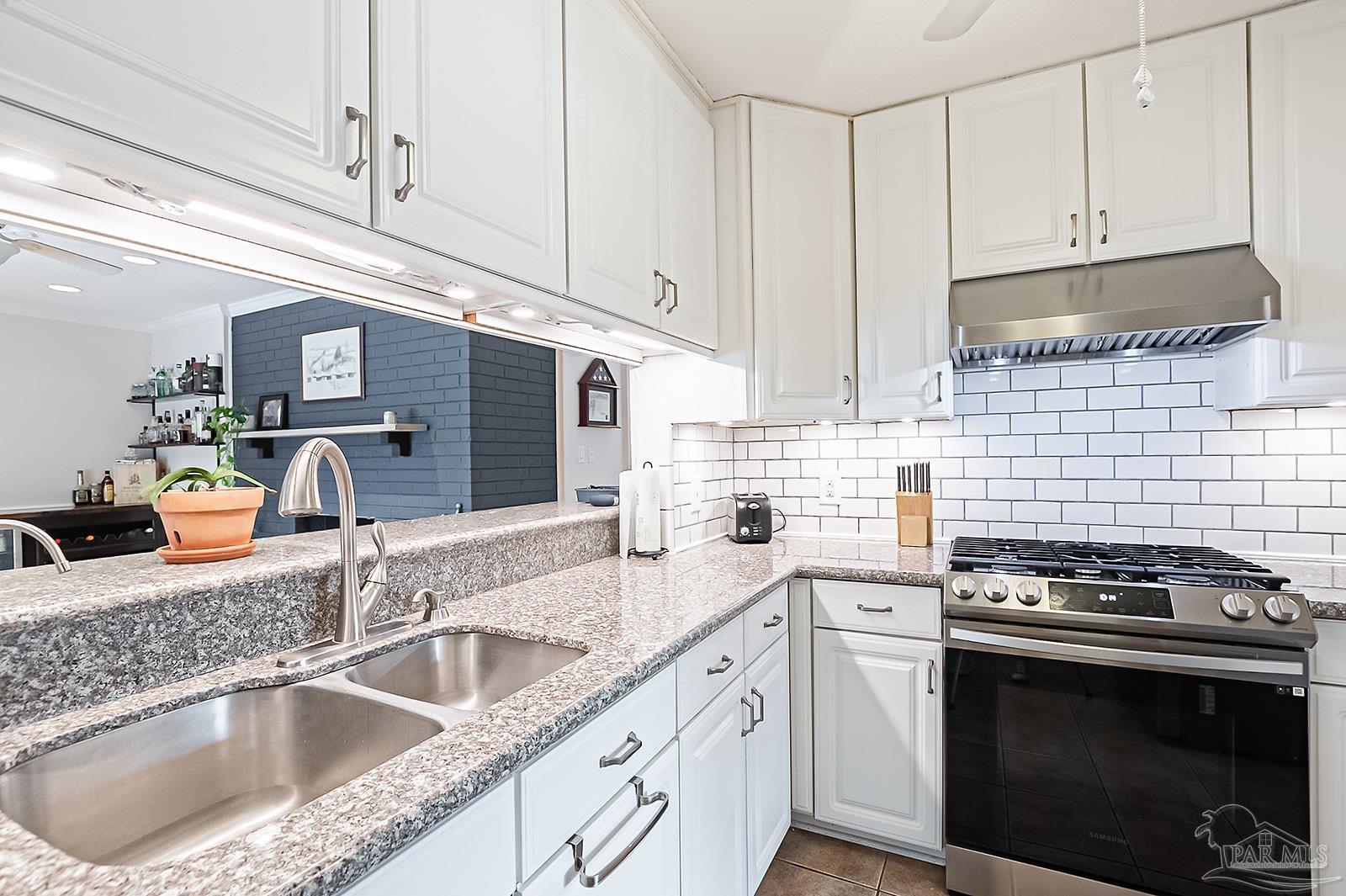 3915 Potosi Road Pensacola, FL 32504 - Photo 20 of 41