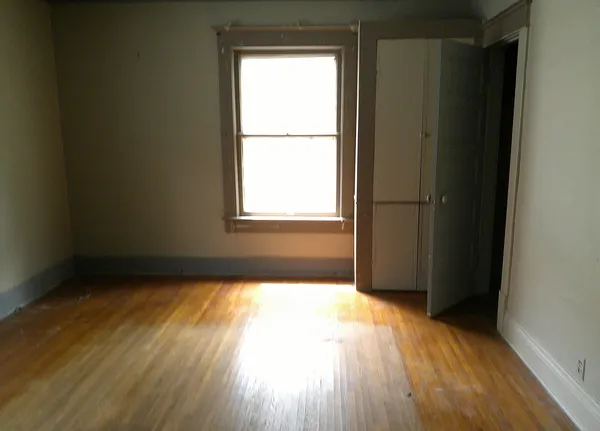 $44,900 | 958 West William Street, Decatur, IL 62522