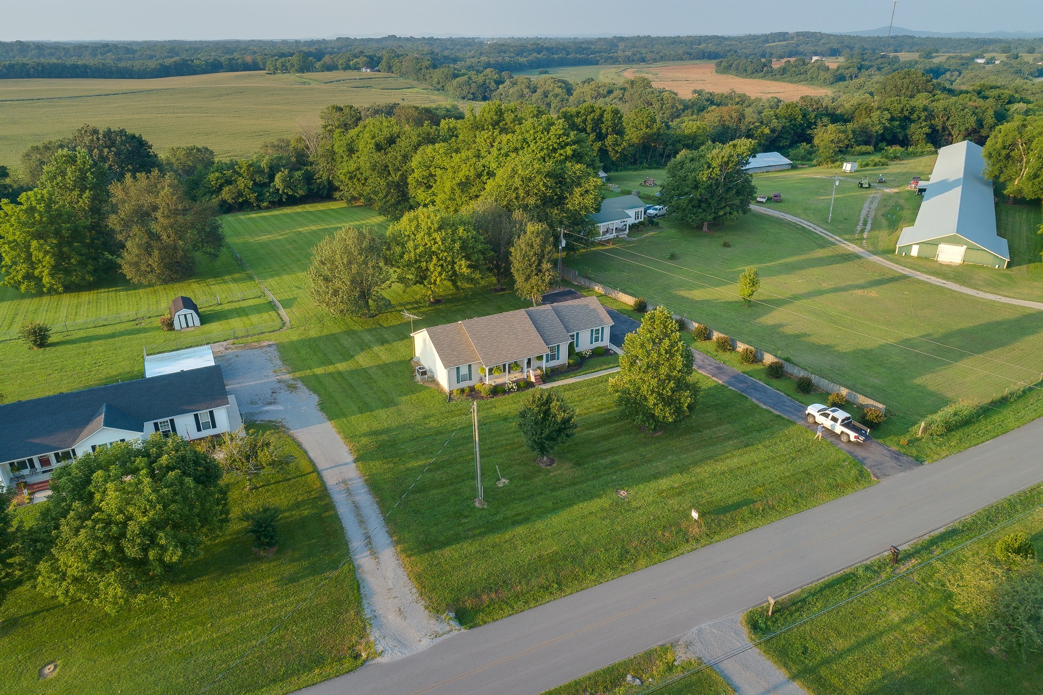 2202 Sims Road Shelbyville, TN 37160 - Photo 26 of 42 Gallery Image 26