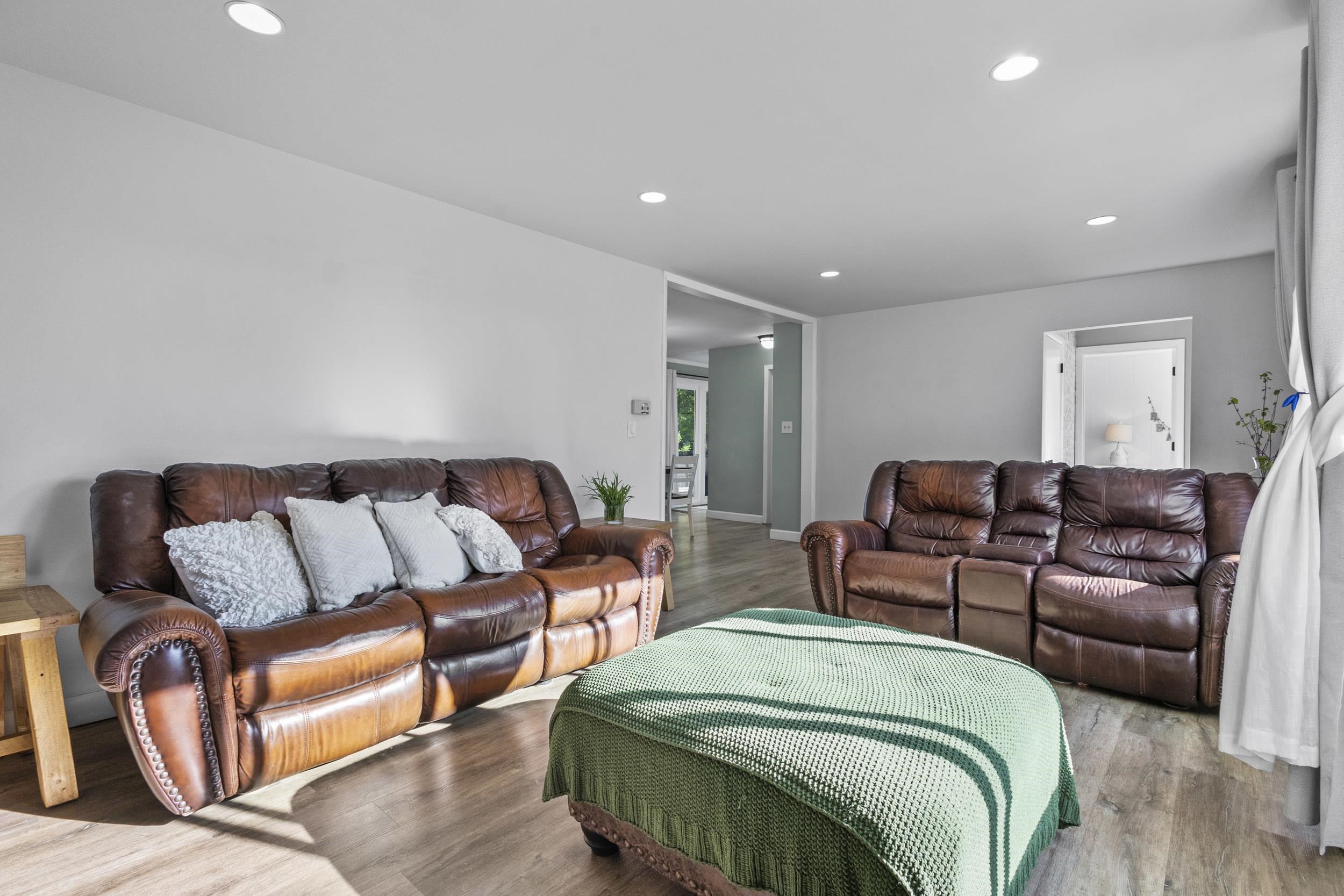 2663 Timber Lane Green Bay, WI 54313 - Photo 11 of 65