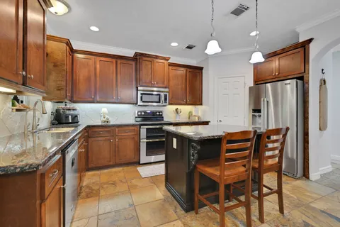 $839,900 | 991 Kings Way, Coldspring, TX 77331