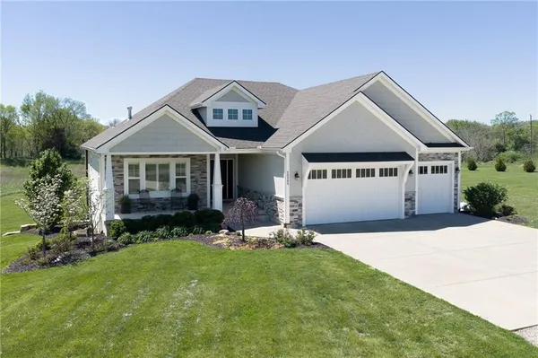 $719,950 | 25865 Primrose Lane, Lawrence, KS 66044