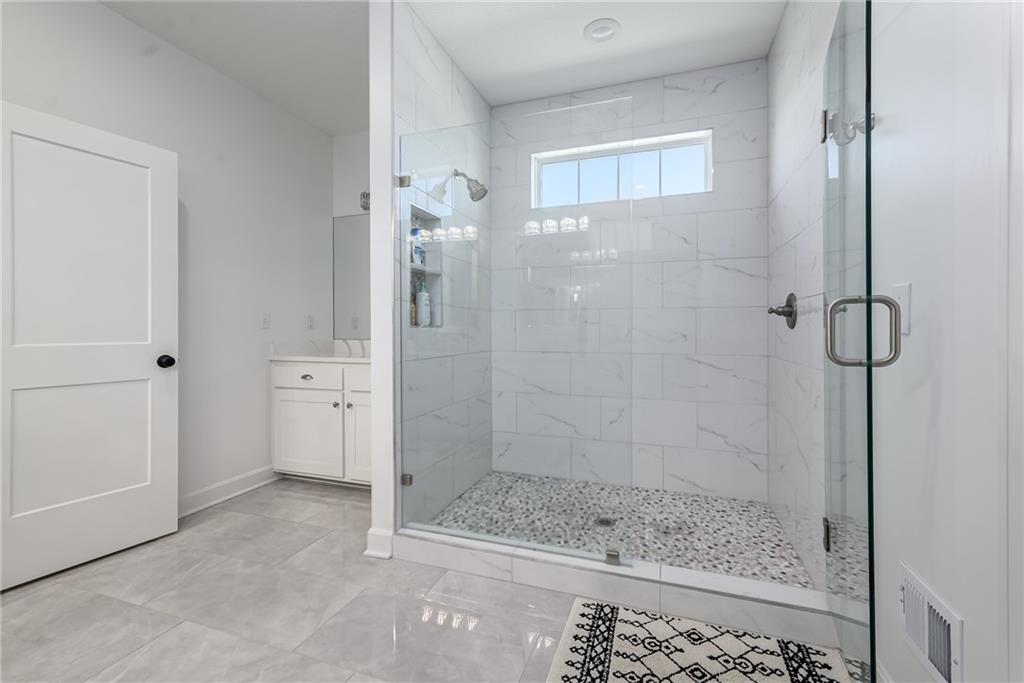 25865 Primrose Lane Lawrence, KS 66044 - Photo 15 of 37