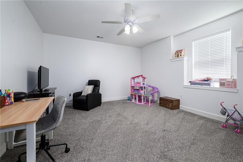 25865 Primrose Lane Lawrence, KS 66044 - Photo 26 of 37
