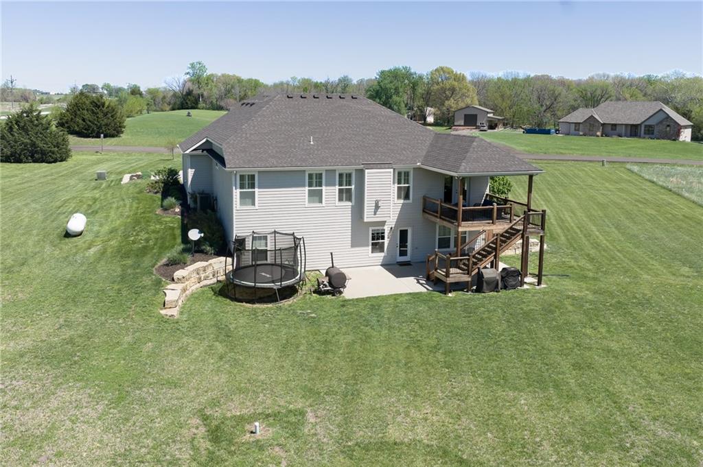 25865 Primrose Lane Lawrence, KS 66044 - Photo 35 of 37