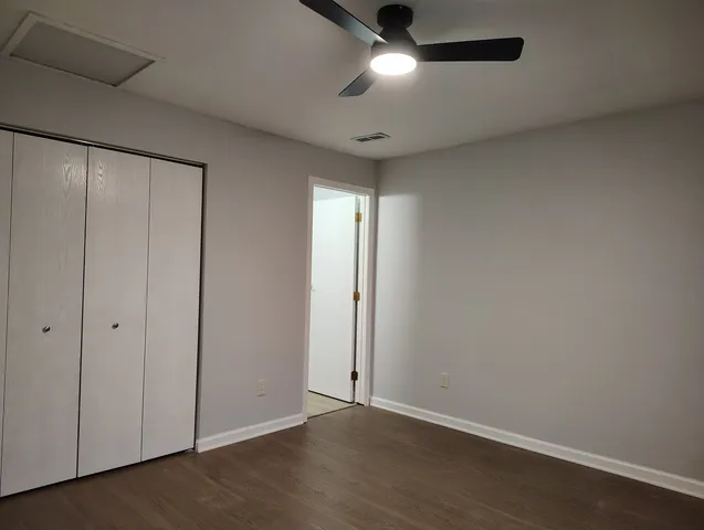 $2,575 | 434 Kenyon Avenue, Romeoville, IL 60446