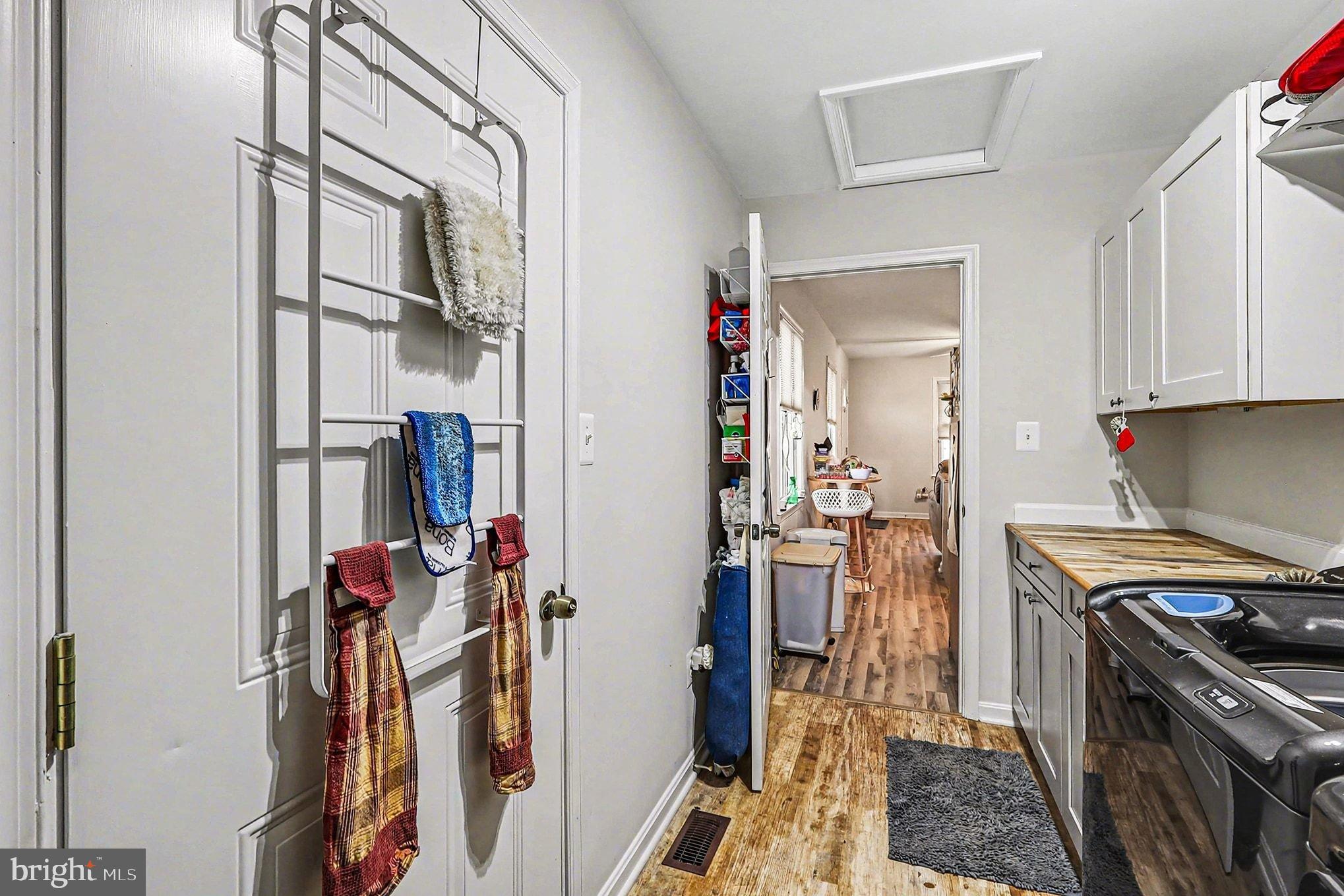 8318 Diamond Hill Road Warrenton, VA 20186 - Photo 25 of 88 a kitchen with stainless steel appliances granite countertop a refrigerator and a stove top oven