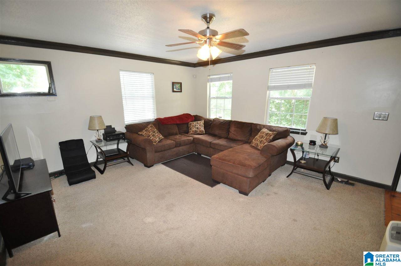 25 Poplar Lane Warrior, AL 35180 - Photo 7 of 44