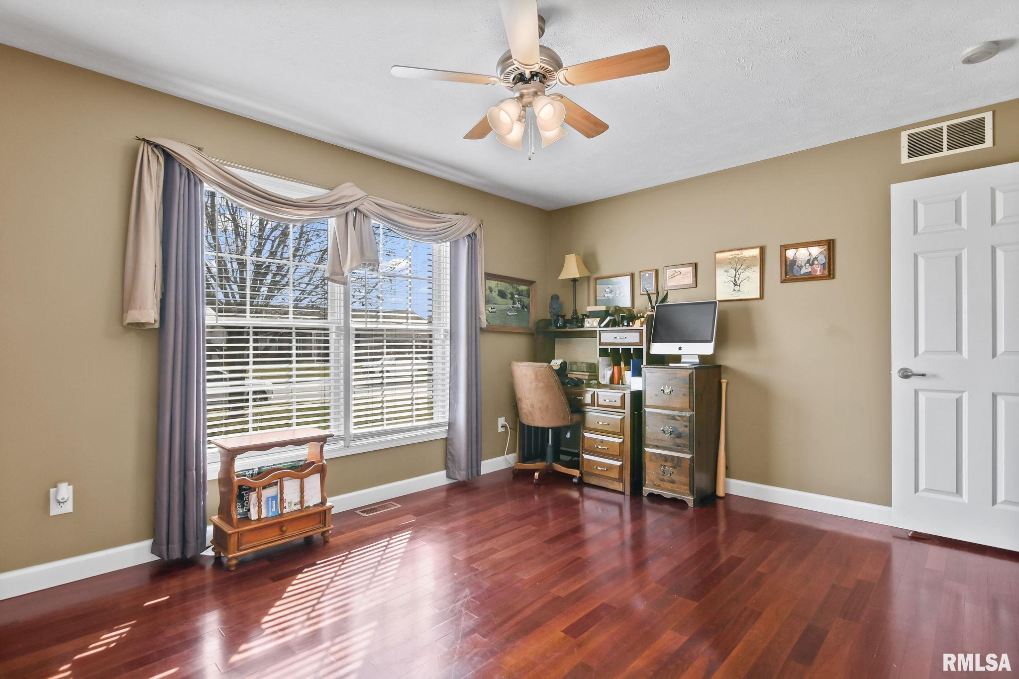 5301 Crane Drive Springfield, IL 62711 - Photo 27 of 46