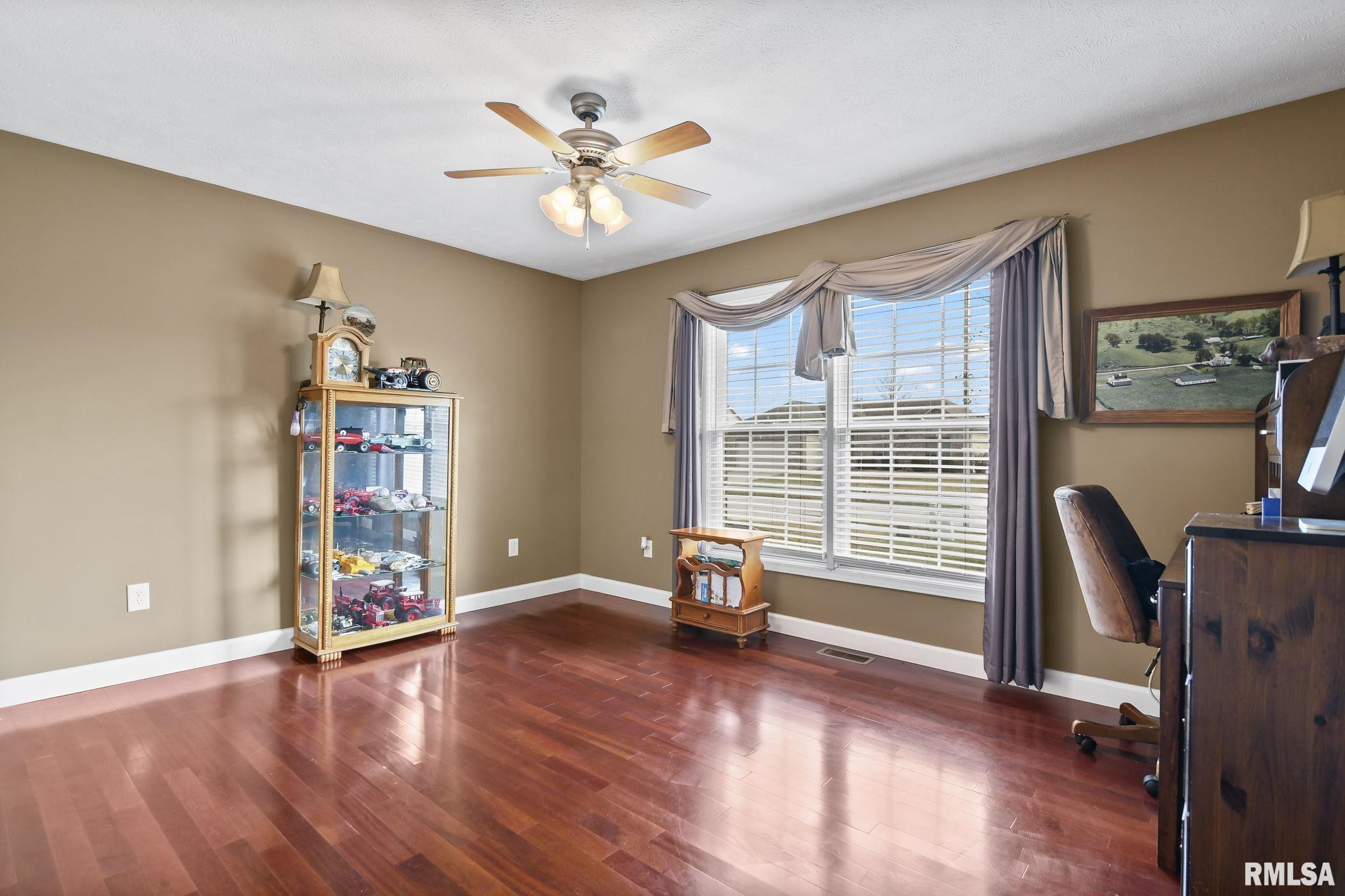 5301 Crane Drive Springfield, IL 62711 - Photo 28 of 46