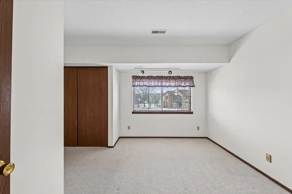 $178,000 | 2144 Harbor Town Circle, Unit 2144, Champaign, IL 61821