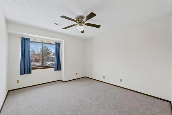 $178,000 | 2144 Harbor Town Circle, Unit 2144, Champaign, IL 61821
