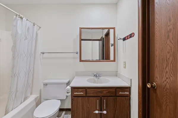 $178,000 | 2144 Harbor Town Circle, Unit 2144, Champaign, IL 61821