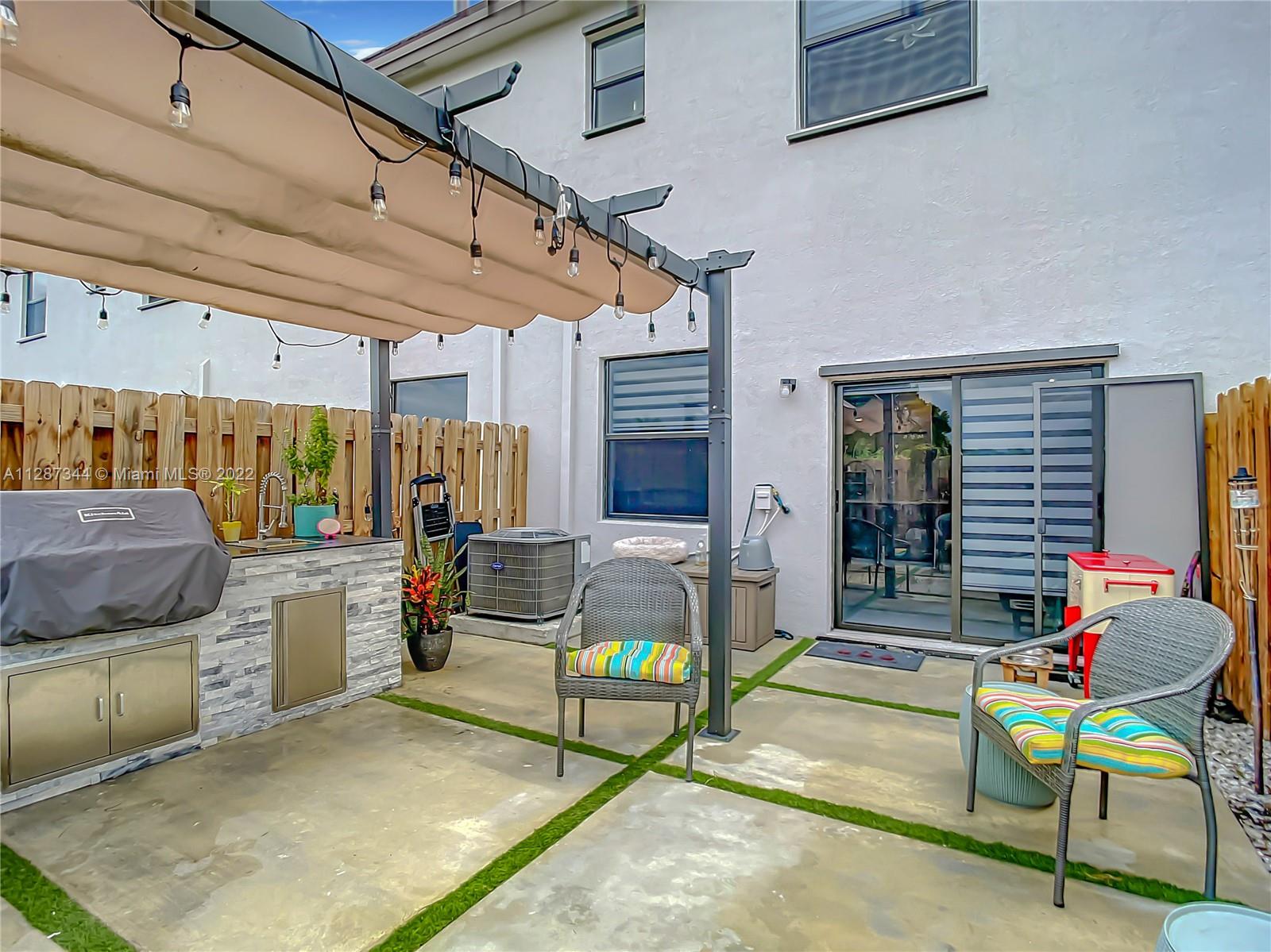 18272 Southwest 148th Road, Unit 18272 Miami, FL 33187 - Photo 16 of 19