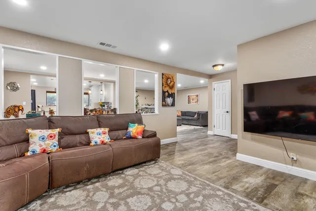 $1,319,999 | 17188 Von Sosten Road, Tracy, CA 95304