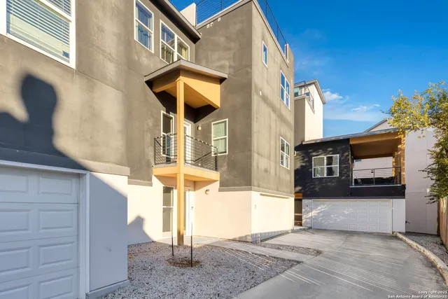 $479,000 | 100 Lewis Street, San Antonio, TX 78212