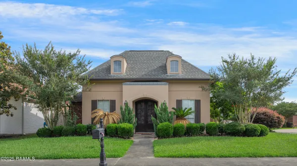 $310,000 | 200 St Martinique Lane, Lafayette, LA 70508