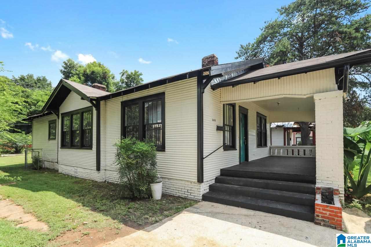 4841 Avenue R Birmingham, AL 35208 - Photo 3 of 23