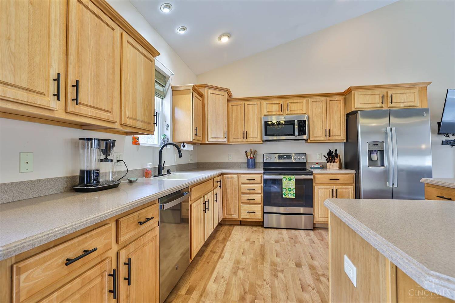 6587 Sheed Road Cincinnati, OH 45247 - Photo 12 of 44 Gallery Image 12