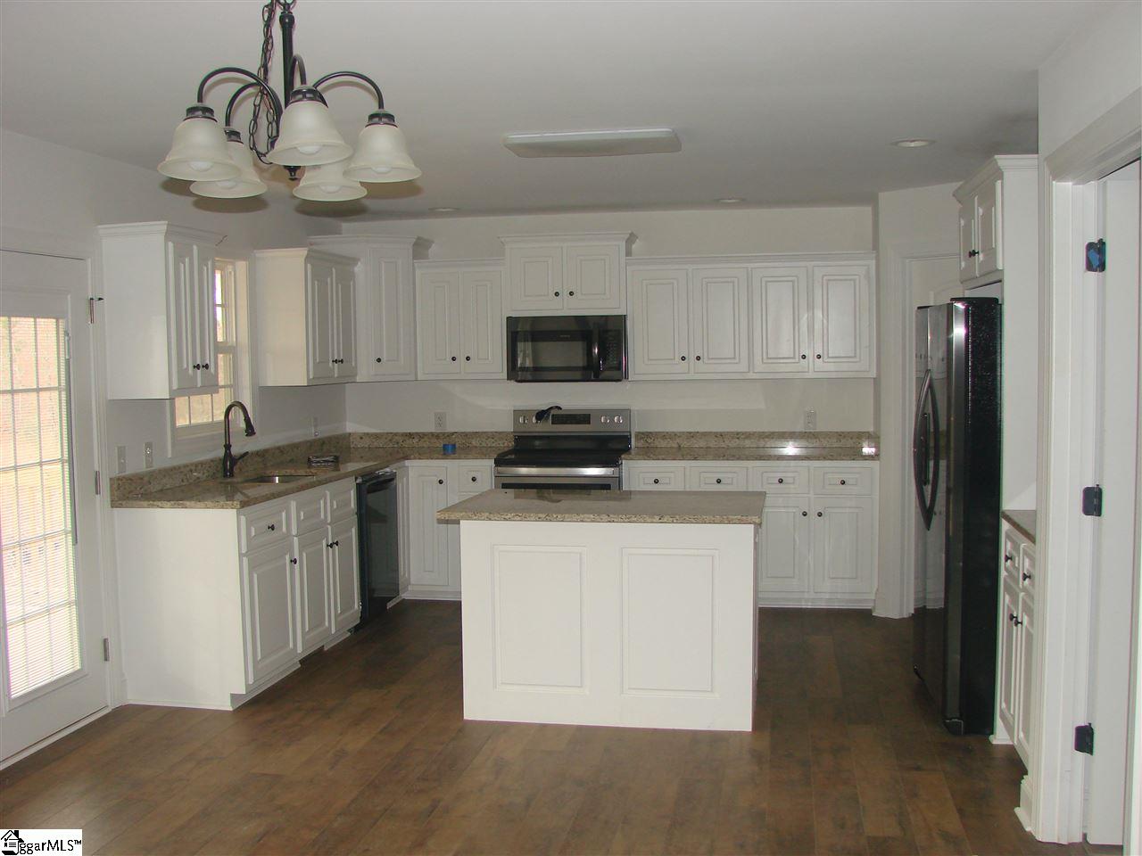409 Bolding Road Liberty, SC 29657 - Photo 6 of 18