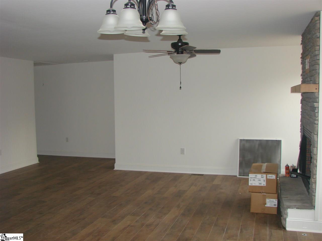 409 Bolding Road Liberty, SC 29657 - Photo 10 of 18