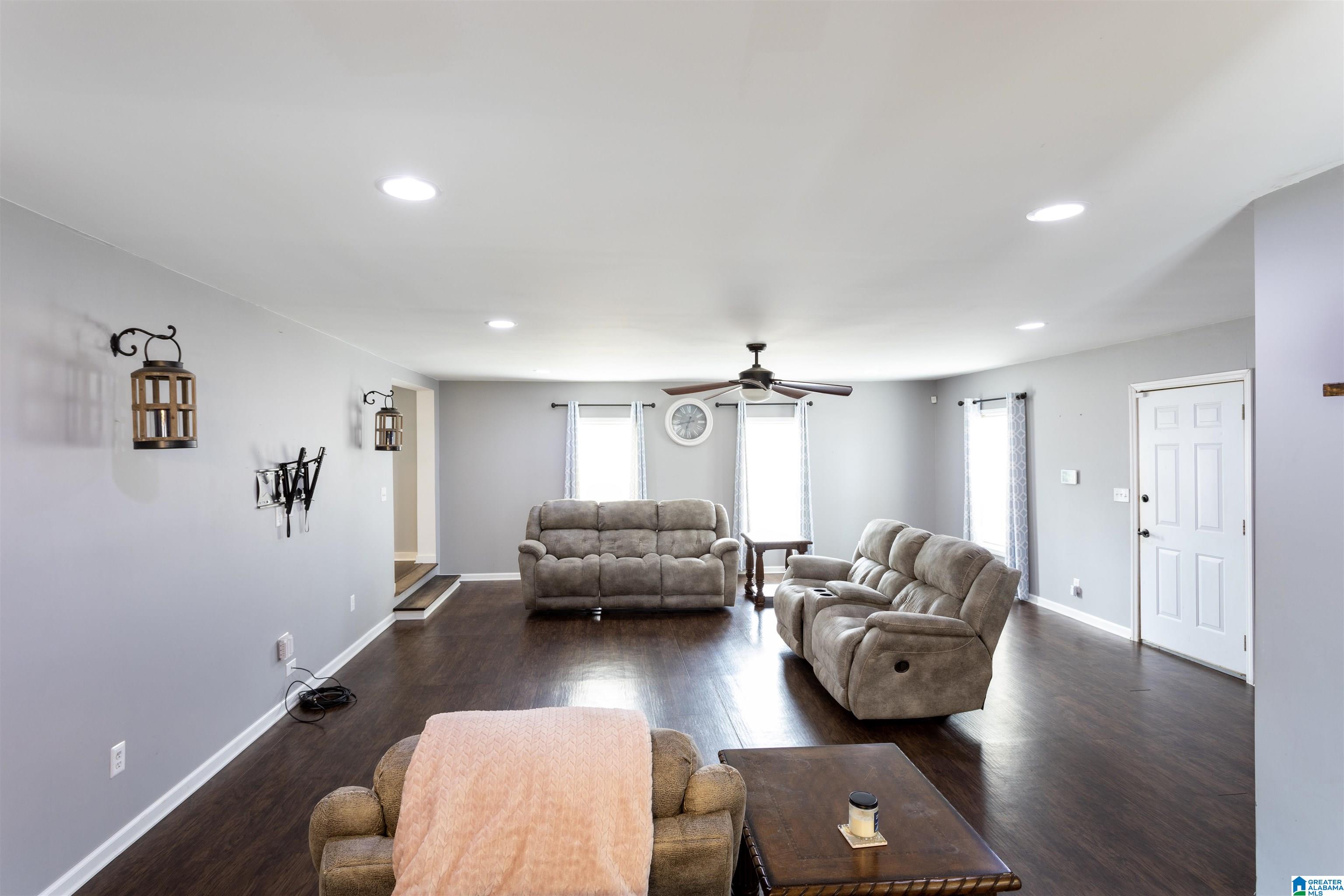 9685 Bill Jones Road Kimberly, AL 35091 - Photo 7 of 24