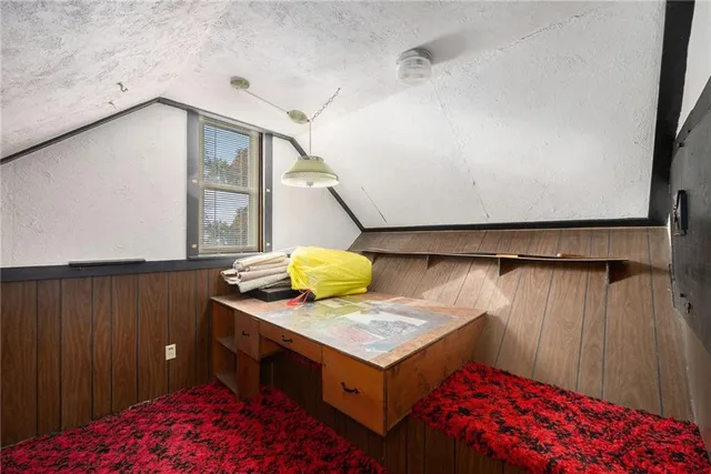 $350,000 | 8125 Northwest Beaman Drive, Kansas City, MO 64151