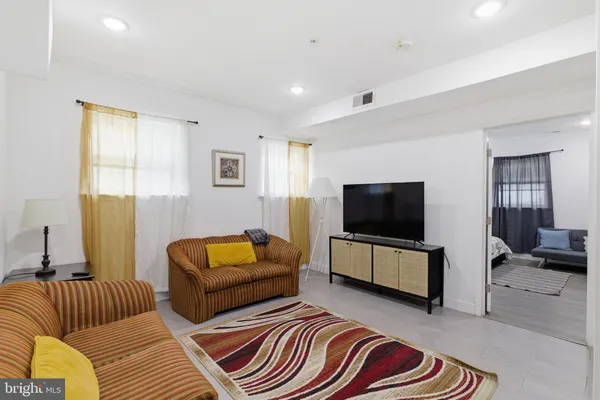 $1,650 | 925-29 North Broad Street, Unit 4E, Philadelphia, PA 19123