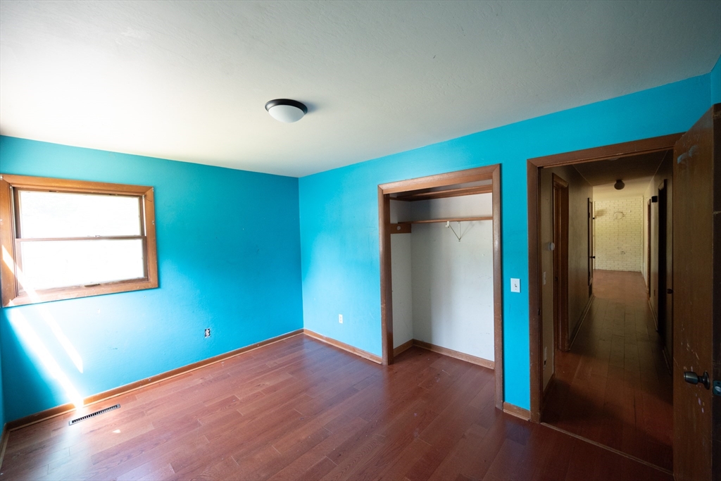 13 Church Street Erving, MA 01344 - Photo 8 of 29