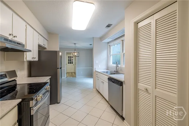 $555,000 | 12 Lanyard Court, Savannah, GA 31411