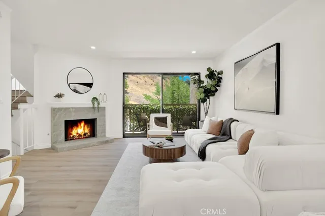 $720,000 | 26008 Alizia Canyon Drive, Unit C, Calabasas, CA 91302