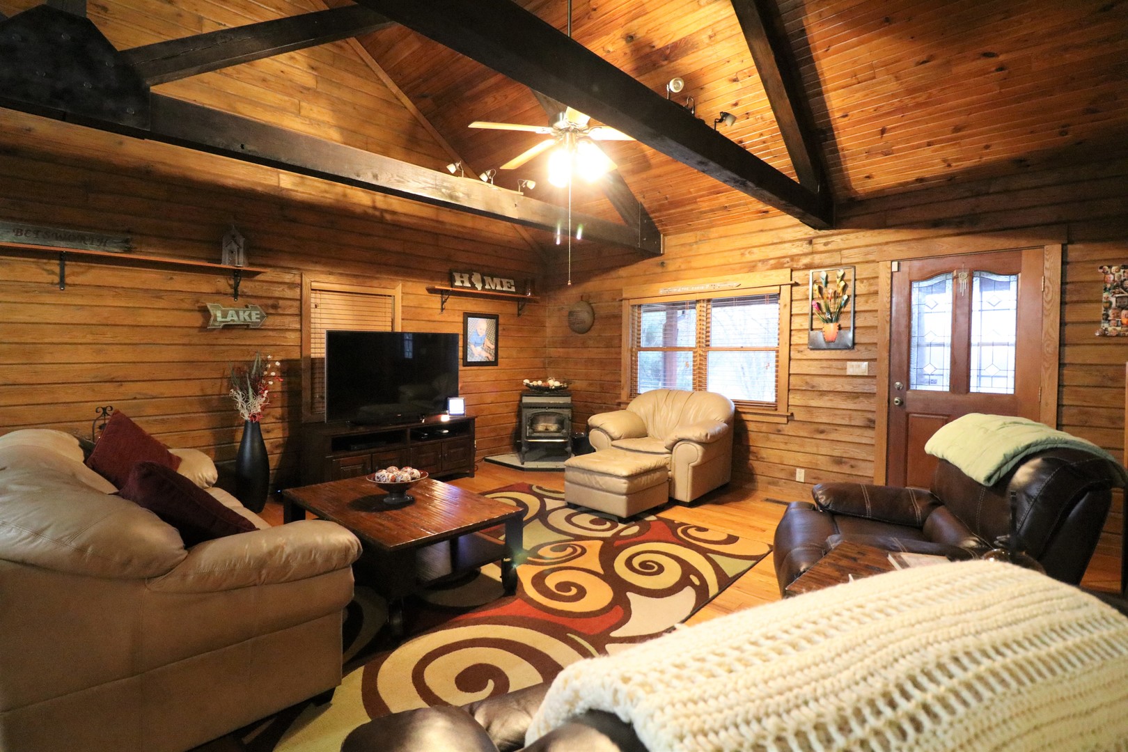 19601 Rainbow Road Weldon, IL 61882 - Photo 7 of 23
