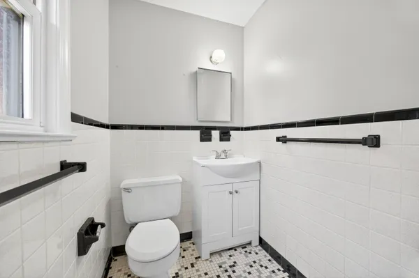 $2,900 | 1321 Briarfield Avenue, Charleston, SC 29412