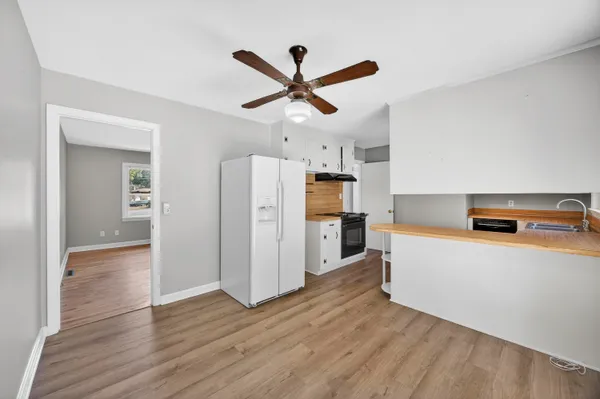 $2,900 | 1321 Briarfield Avenue, Charleston, SC 29412