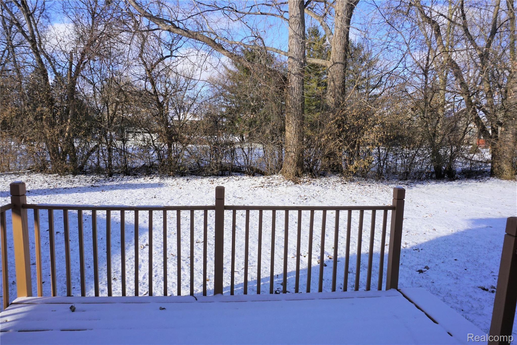 3628 Riverside Drive Canton, MI 48188 - Photo 27 of 27 27 Back.jpg