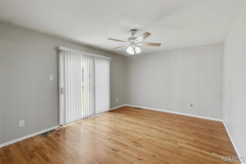 5144 Abington Road Florissant, MO 63033 - Photo 6 of 16 Gallery Image 6