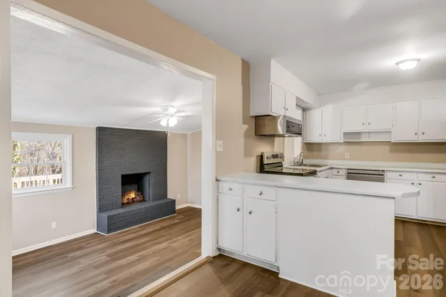 $415,000 | 64 Pleasant Ridge Drive, Asheville, NC 28805