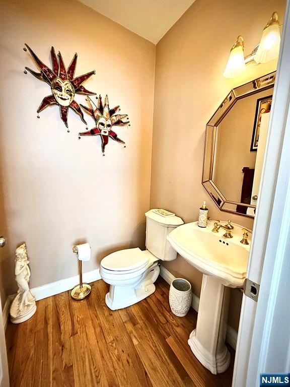 317 Rock Ridge Court Franklin Lakes, NJ 07417 - Photo 14 of 48