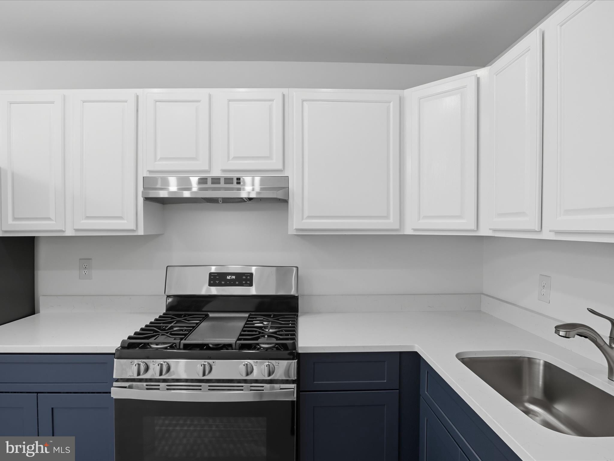 13203 Haddock Road Woodbridge, VA 22193 - Photo 14 of 32 Gallery Image 14