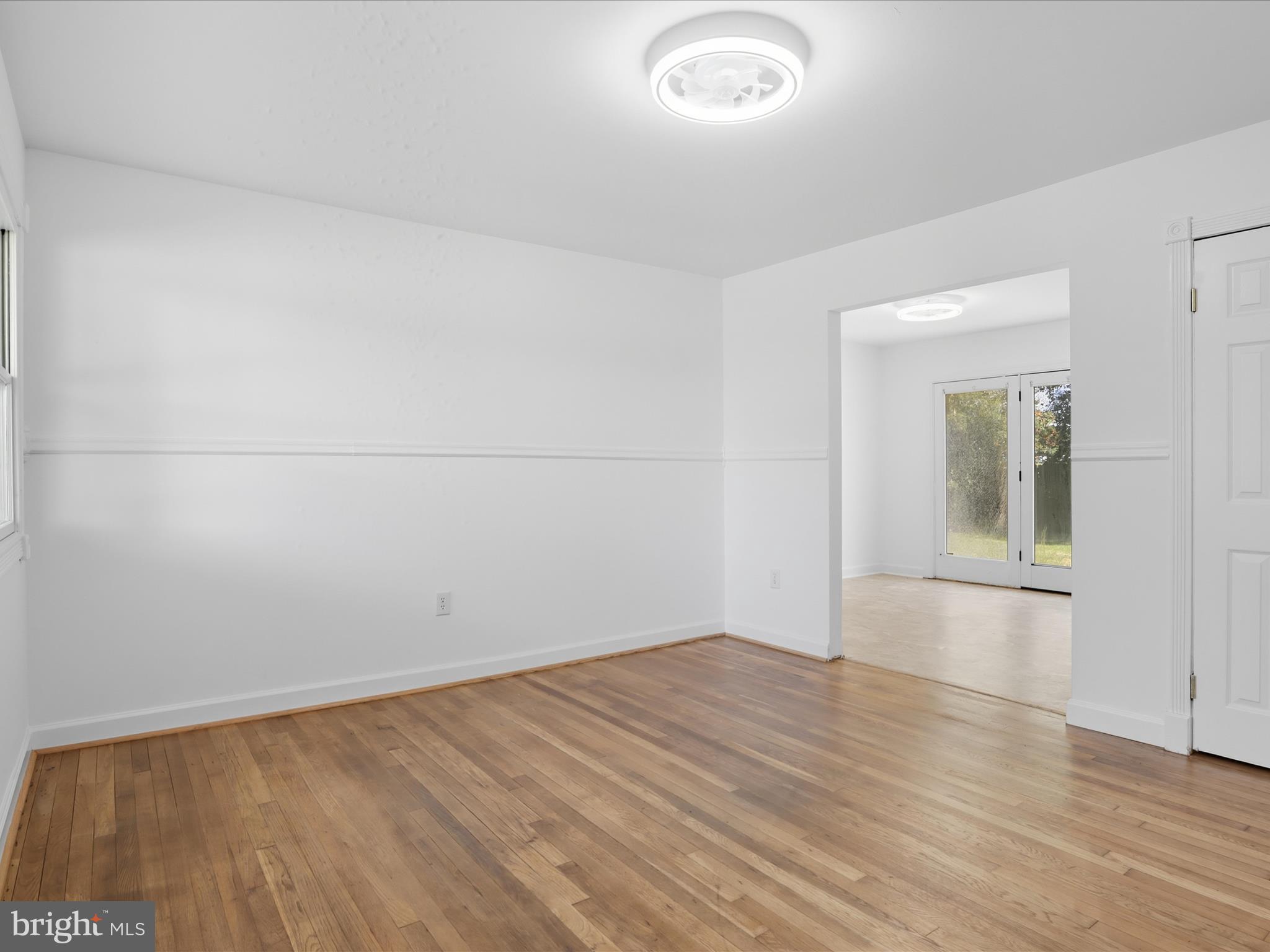 13203 Haddock Road Woodbridge, VA 22193 - Photo 7 of 32 Gallery Image 7