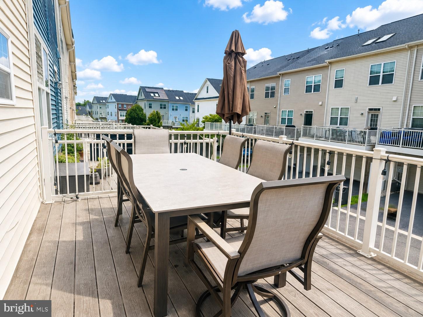 22494 Newcut Road Clarksburg, MD 20871 - Photo 15 of 26 Deck