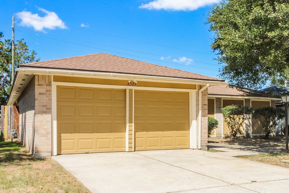 2535 Goldspring Lane Spring, TX 77373 - Photo 3 of 16