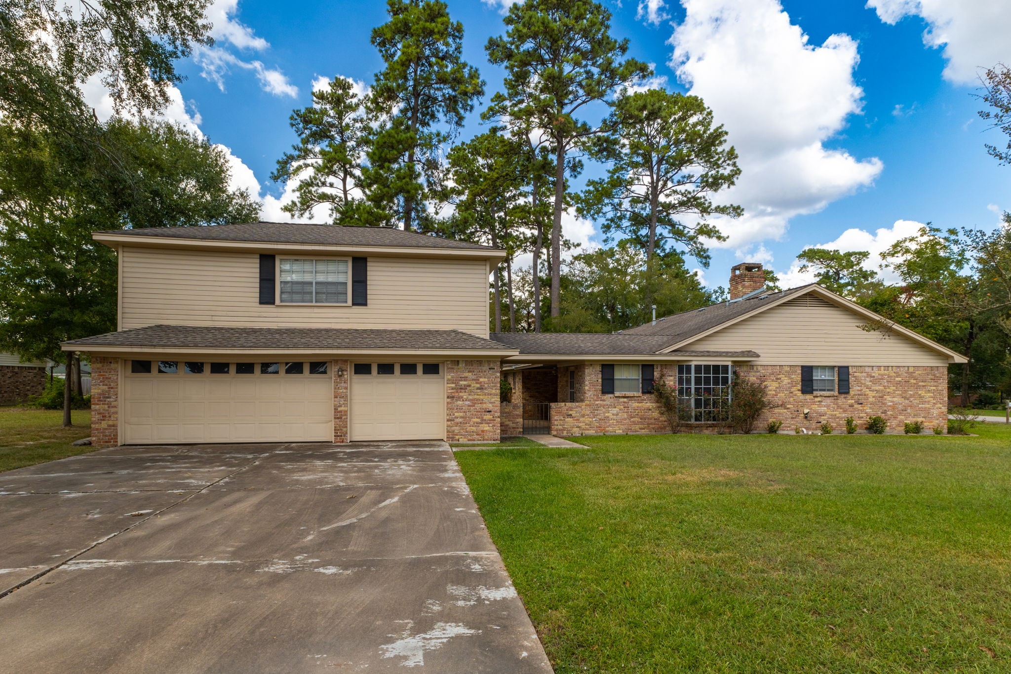 460 Dover Lane Spring, TX 77373 - Photo 5 of 47 a view of a house with a yard