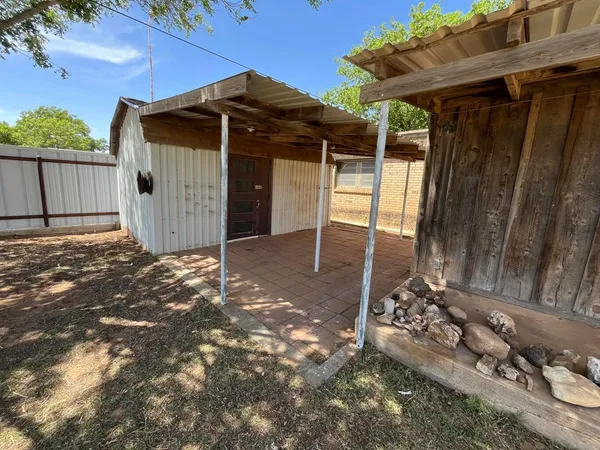 $149,500 | 307 5th Street, Olton, TX 79064