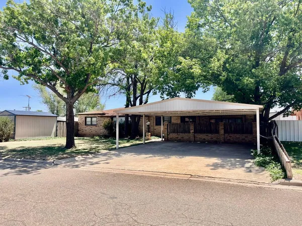$149,500 | 307 5th Street, Olton, TX 79064