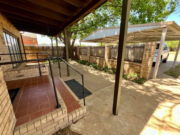 $149,500 | 307 5th Street, Olton, TX 79064